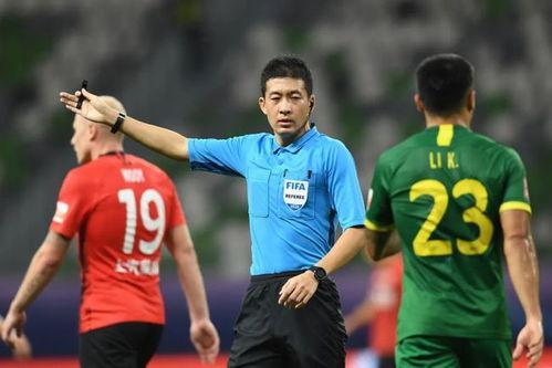 李璇爆料裁判是谁啊视频,揭秘“谁”成为焦点裁判之谜 第1张 李璇爆料裁判是谁啊视频,揭秘“谁”成为焦点裁判之谜 第1张